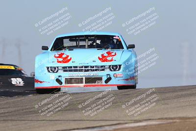 media/Oct-26-2025-CalClub SCCA (Sun) [[8ce1e69566]]/Group 4/Grapevine/